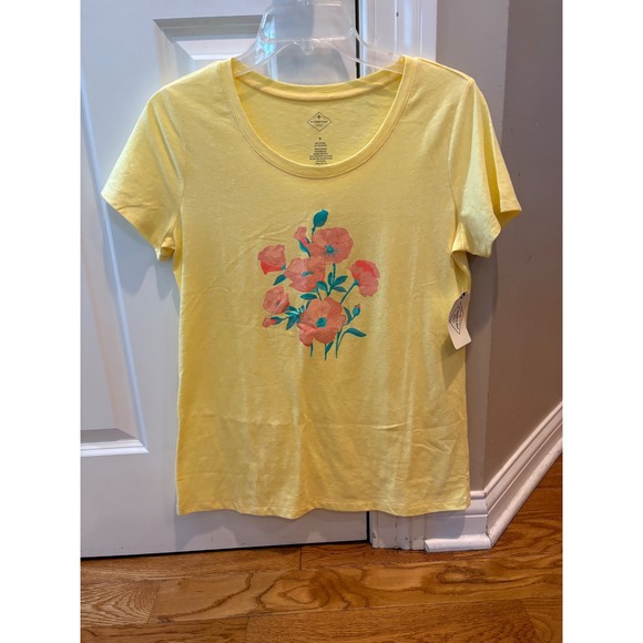 New St. John's Bay Yellow Floral Graphic Tee Shirt Women's Size Small - Picture 1 of 8